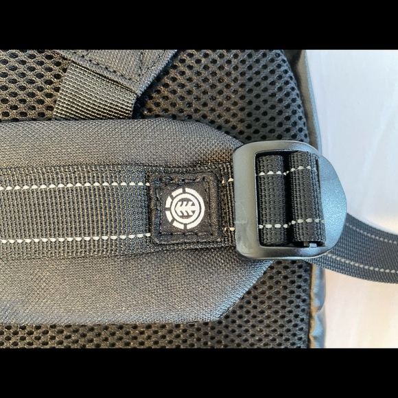 Element Backpack - Picture 5 of 5